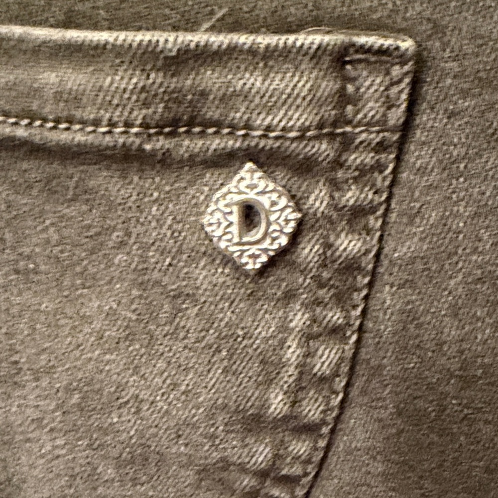 🫒🫒🫒BOGOHO🫒🫒🫒Democracy Olive Green Wide Leg Jeans-Size 4 - Picture 9 of 14